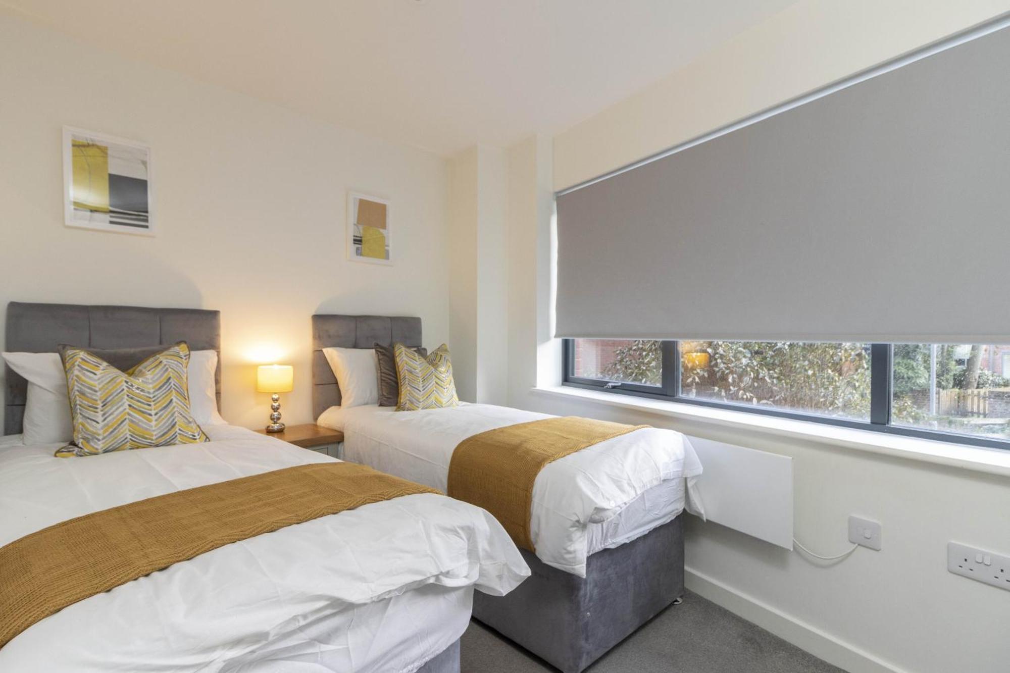 Linacre 11 - Modern 2 Bed Behind The Cathedral With Free Parking And Fast Wifi Leilighet Exeter Eksteriør bilde